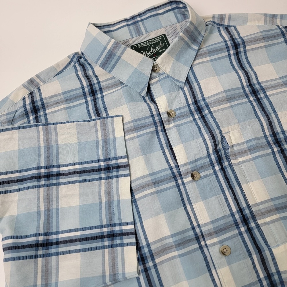 Vintage Woolrich Mens‎ XL Blue Plaid Zipper Pocket Short Sleeve Vented Shirt - Picture 1 of 10